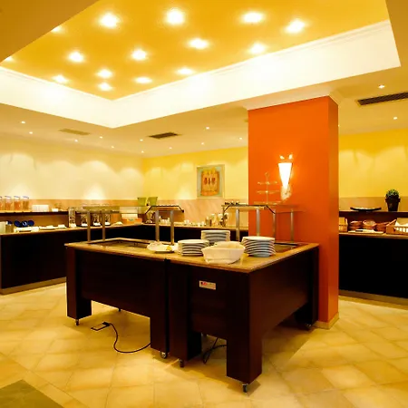 Idingshof & Restaurant מלון