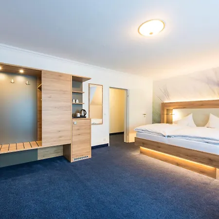 Hotel Idingshof & Restaurant 4*