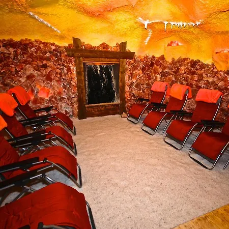 Idingshof & Restaurant برامشه