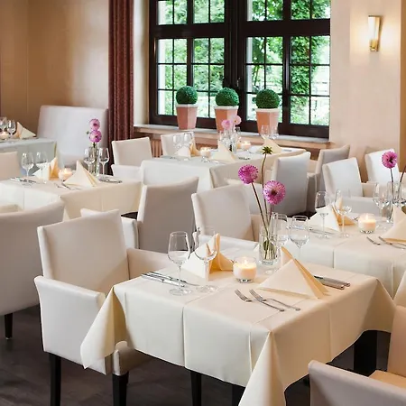 מלון Idingshof & Restaurant 4*